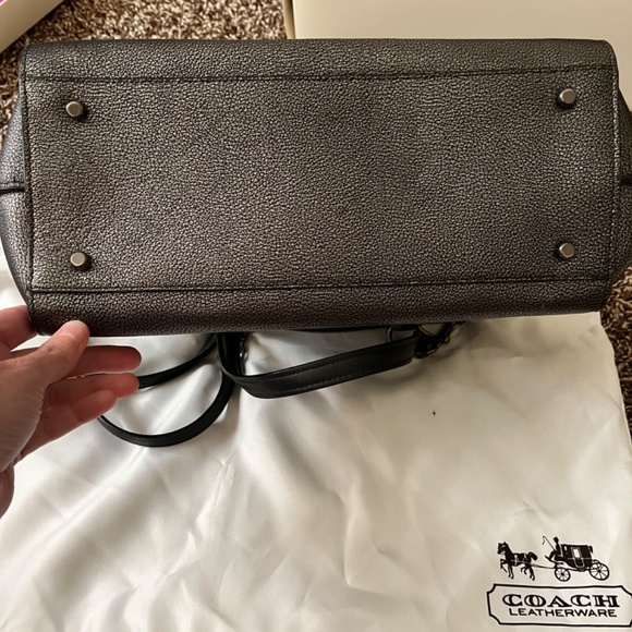 Leather Coach Bag in gun metal - Picture 4 of 5